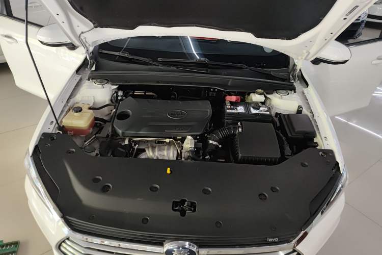 Used BYD Qin Pro 2020 Beyond Edition 1.5TI Automatic Flagship Version Engine Bay