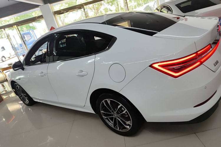 Used BYD Qin Pro 2020 Beyond Edition 1.5TI Automatic Flagship Version Left Side