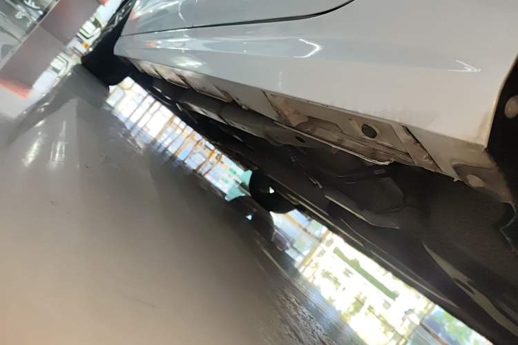 Used BYD Qin Pro 2020 Beyond Edition 1.5TI Automatic Flagship Version Left Side Sill