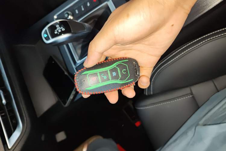 Used BYD Qin Pro 2020 Beyond Edition 1.5TI Automatic Flagship Version Vehicle Key