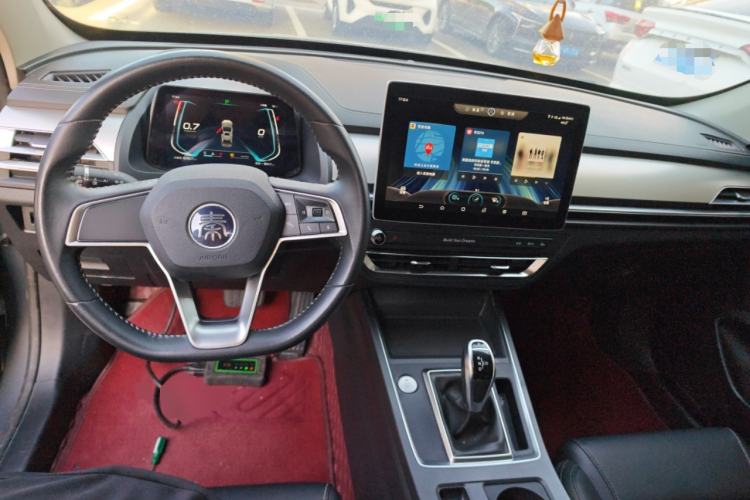 Used BYD Qin Pro 2018 1.5TI Automatic Smart Connect FENGSHANG Model Center Console
