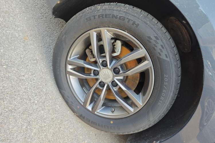 Used BYD Qin Pro 2018 1.5TI Automatic Smart Connect FENGSHANG Model Exterior 4