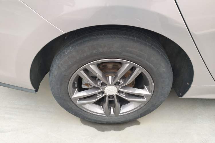 Used BYD Qin Pro 2018 1.5TI Automatic Smart Connect FENGSHANG Model Exterior 5