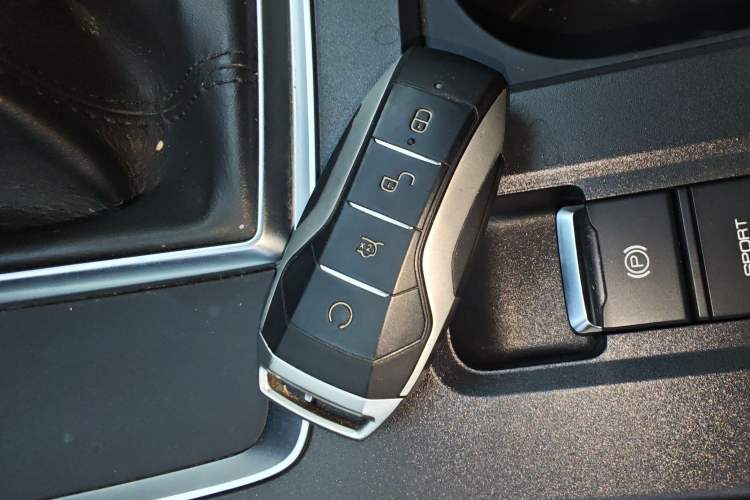 Used BYD Qin Pro 2018 1.5TI Automatic Smart Connect FENGSHANG Model Interior 1
