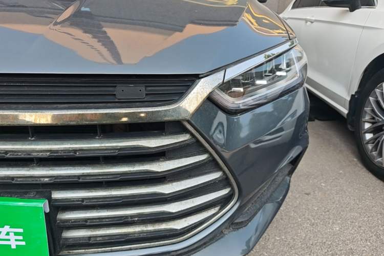 Used BYD Qin Pro 2018 1.5TI Automatic Smart Connect FENGSHANG Model Left Front Headlight