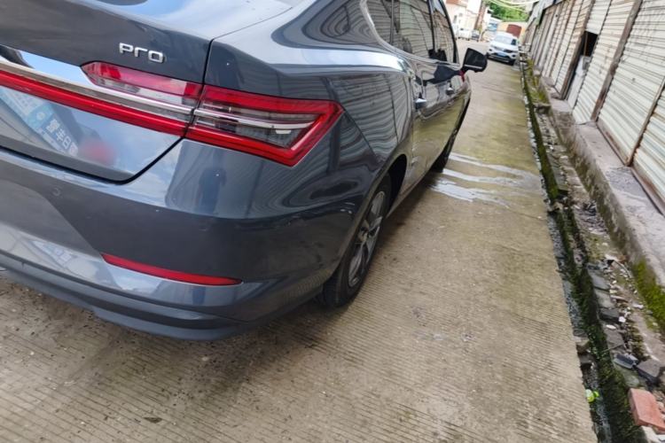Used BYD Qin Pro 2018 1.5TI Automatic Smart Connect Fendong Model Right Rear Taillight