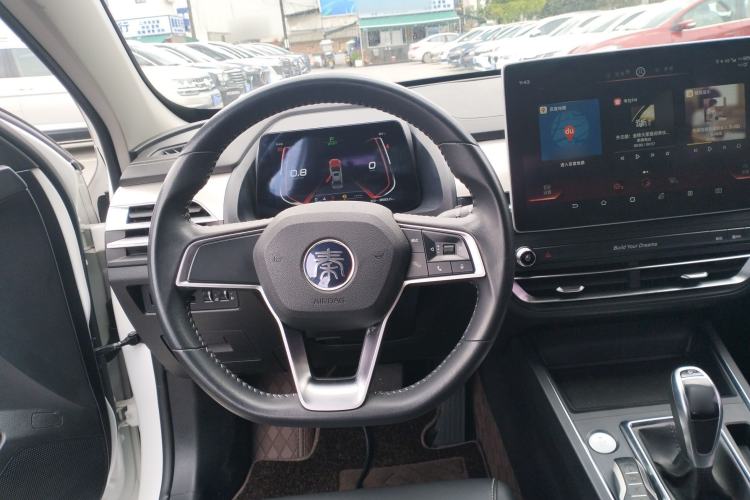 Used BYD Qin Pro 2018 1.5TI Automatic Smart Connect FENGSHANG Model Steering Wheel