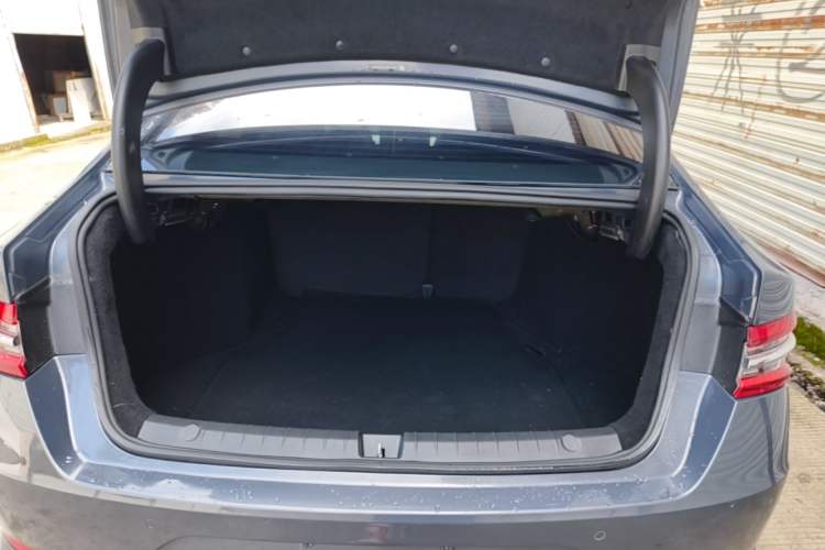 Used BYD Qin Pro 2018 1.5TI Automatic Smart Connect Fendong Model Trunk