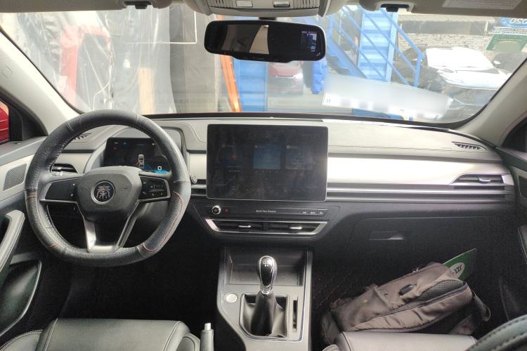 Used BYD Qin Pro 2018 1.5L Manual SmartConnect Fendong Model Center Console