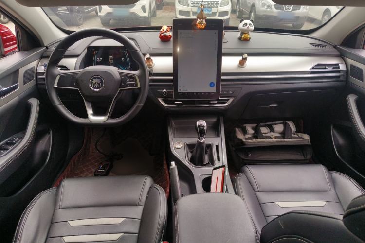 Used BYD Qin Pro 2018 1.5L Manual SmartConnect Fendong Model Center Console