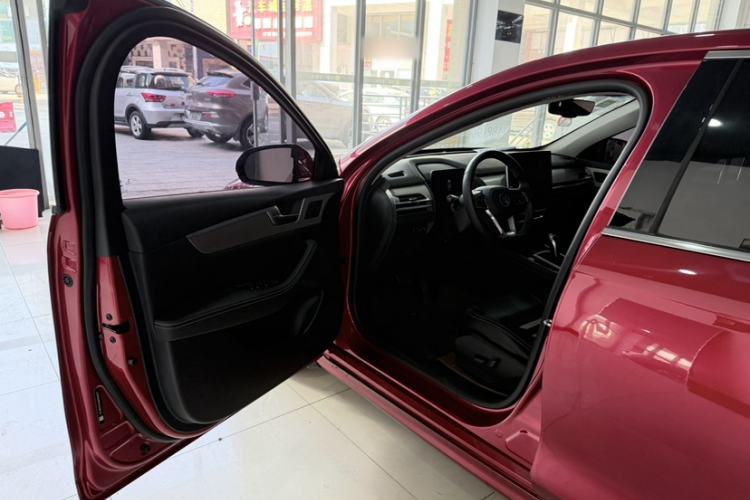 Used BYD Qin Pro 2018 1.5TI Automatic Smart Connect Luxury Edition Exterior 11