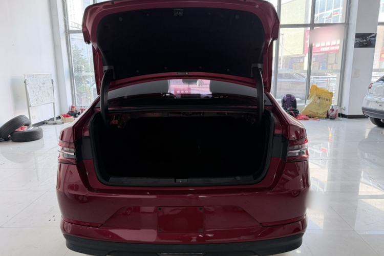 Used BYD Qin Pro 2018 1.5TI Automatic Smart Connect Luxury Edition Exterior 7