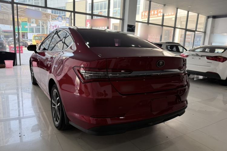 Used BYD Qin Pro 2018 1.5TI Automatic Smart Connect Luxury Edition Exterior 9