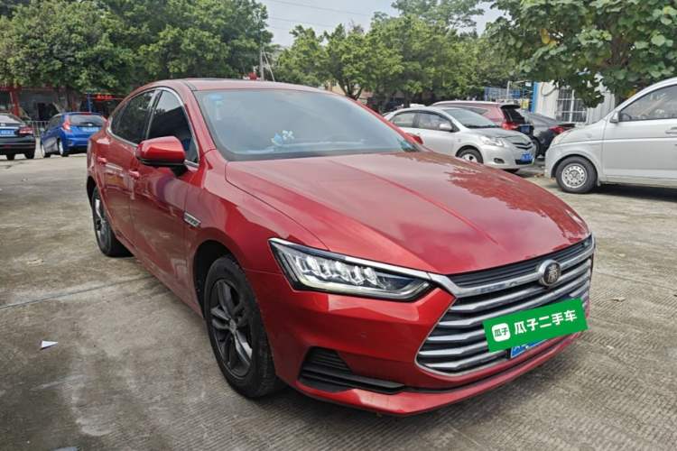 Used BYD Qin Pro 2018 1.5TI Automatic Smart Connect Fendong Model Front Right 45 Deg