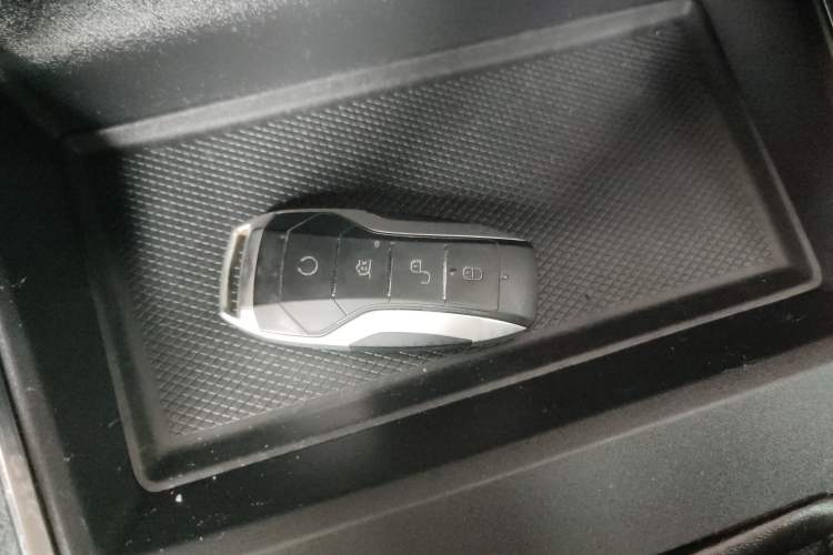 Used BYD Qin Pro 2018 1.5L Manual SmartConnect Fendong Model Interior 1