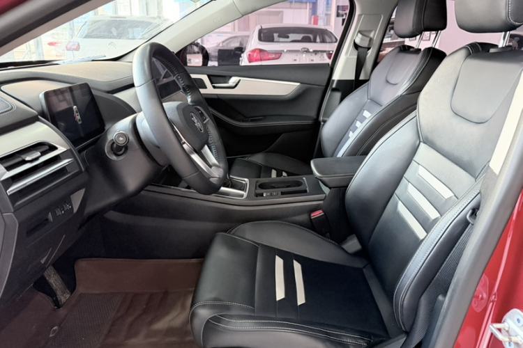 Used BYD Qin Pro 2018 1.5TI Automatic Smart Connect Luxury Edition Interior 1
