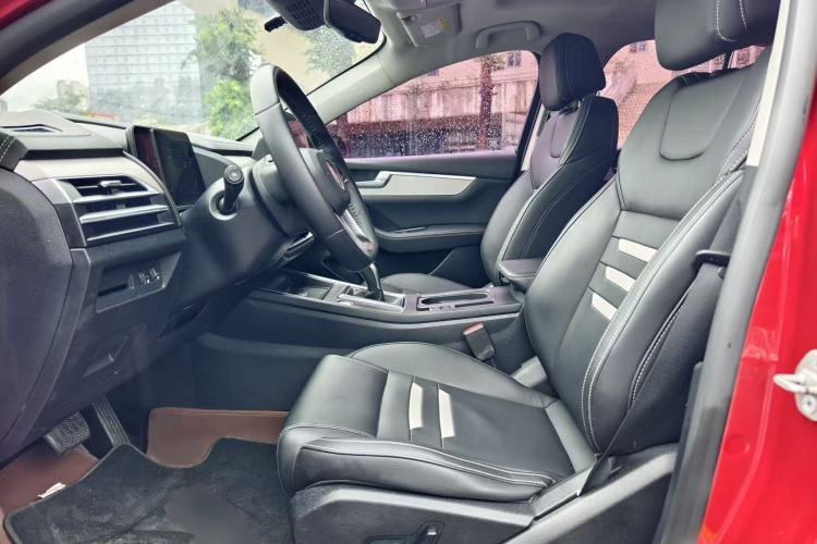 Used BYD Qin Pro 2018 1.5TI Automatic Smart Connect Luxury Edition Interior 4