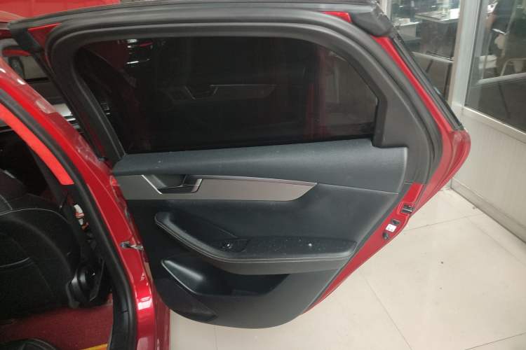 Used BYD Qin Pro 2018 1.5L Manual SmartConnect Fendong Model Interior 6