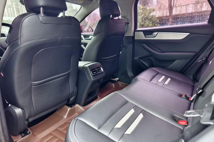 Used BYD Qin Pro 2018 1.5TI Automatic Smart Connect Luxury Edition Interior 6
