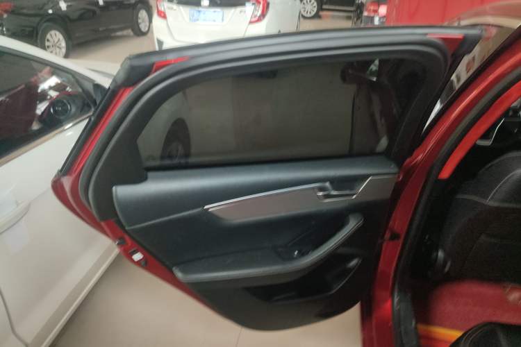 Used BYD Qin Pro 2018 1.5L Manual SmartConnect Fendong Model Interior 8