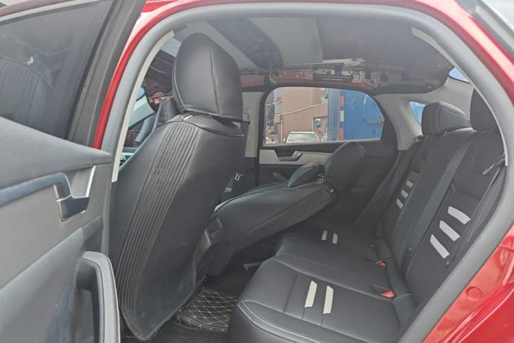 Used BYD Qin Pro 2018 1.5TI Automatic Smart Connect Fendong Model Left Rear Seat