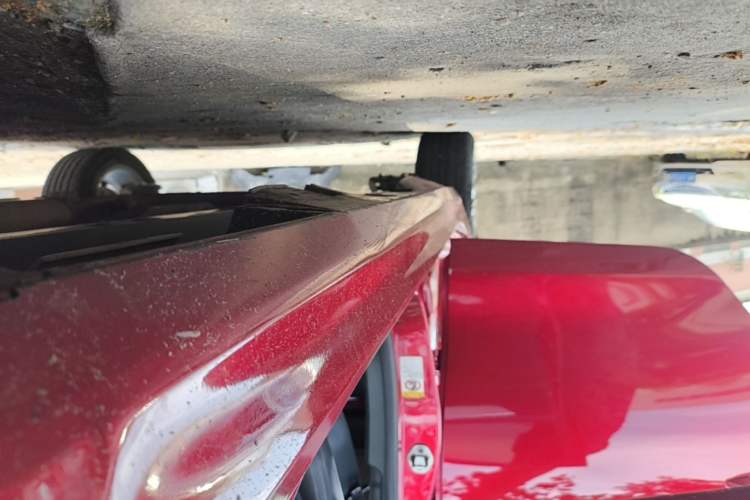 Used BYD Qin Pro 2018 1.5TI Automatic Smart Connect Luxury Edition Right Side Sill