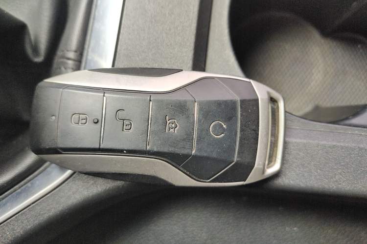 Used BYD Qin Pro 2018 1.5L Manual SmartConnect Fendong Model Vehicle Key