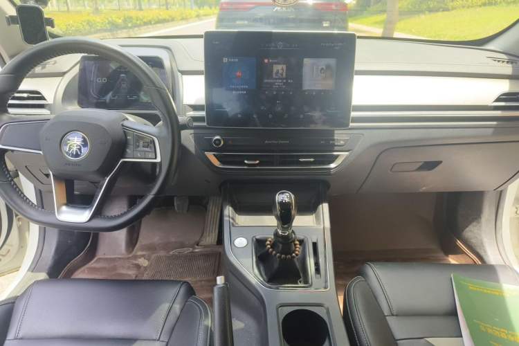 Used BYD Qin Pro 2018 1.5L Manual SmartConnect Sharp Edition Audio And AC Panel