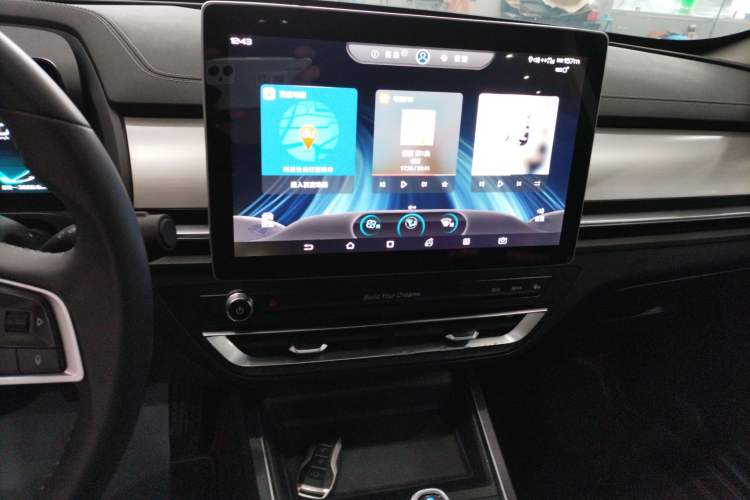 Used BYD Qin Pro 2018 1.5TI Automatic Smart Connect Luxury Edition Audio And AC Panel