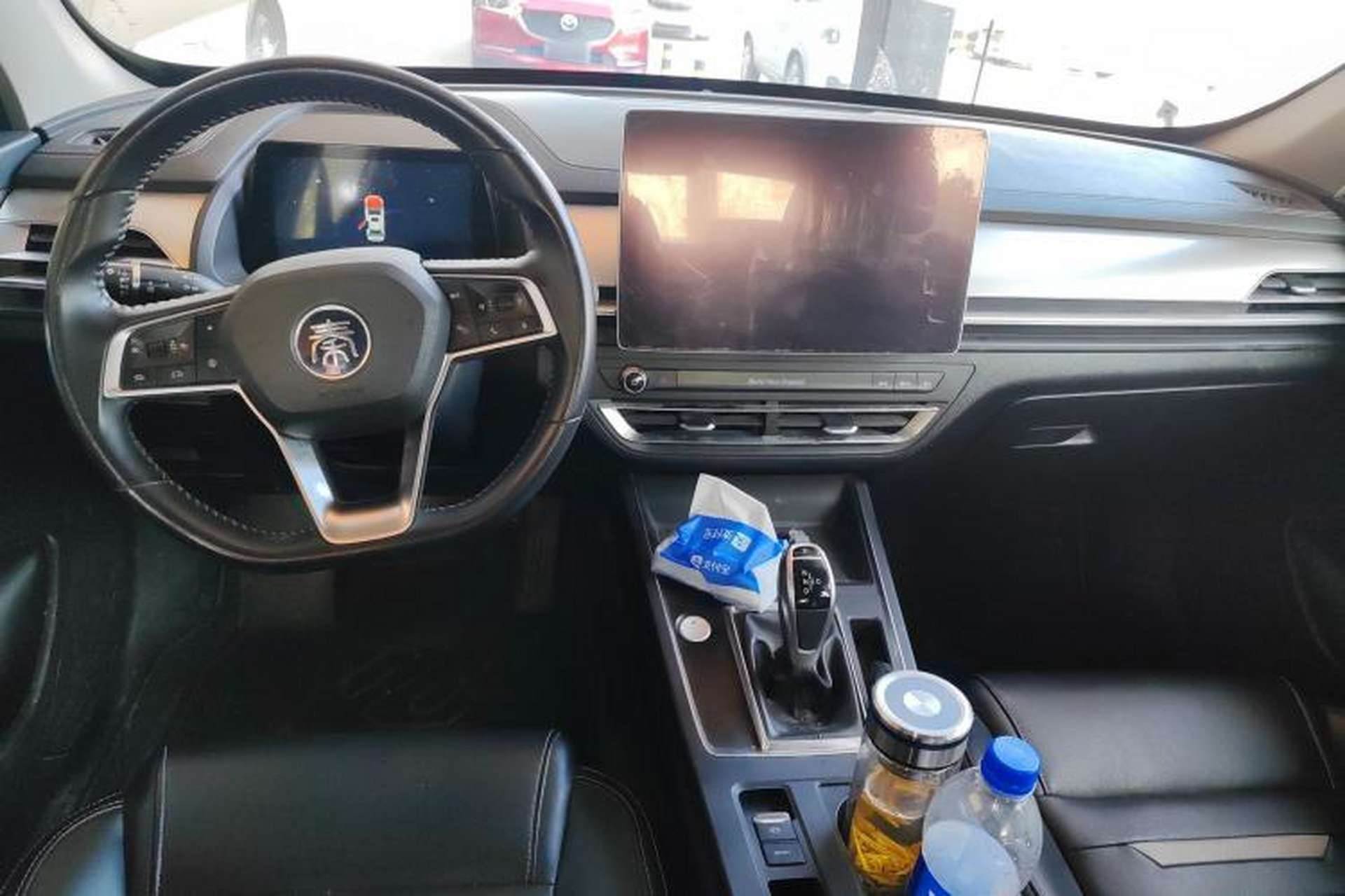 Used BYD Qin Pro 2018 1.5TI Automatic Smart Connect Luxe Model Center Console