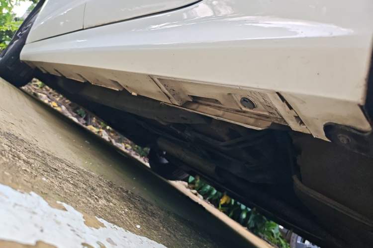 Used BYD Qin Pro 2018 1.5TI Automatic Smart Connect Fendong Model Chassis Rear Left