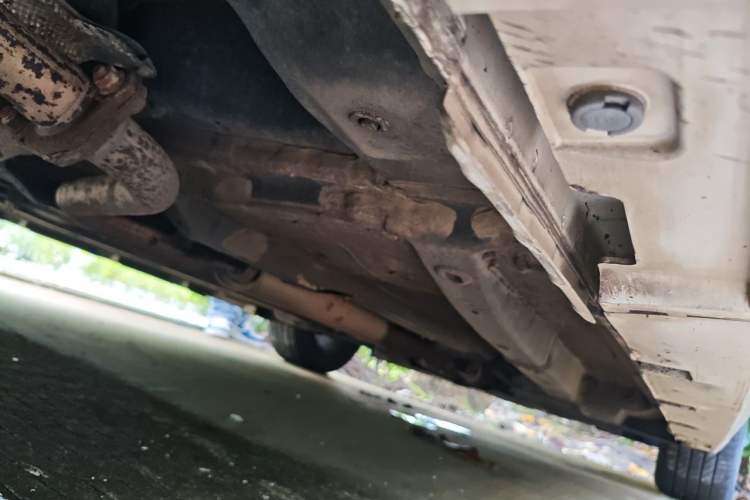 Used BYD Qin Pro 2018 1.5TI Automatic Smart Connect Fendong Model Chassis Rear Right