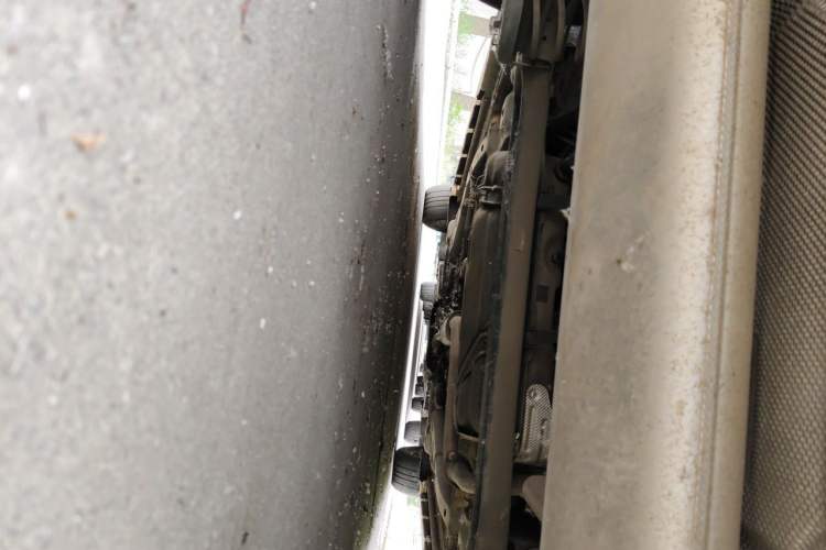 Used BYD Qin Pro 2018 1.5TI Automatic Smart Connect FENGSHANG Model Chassis Rear