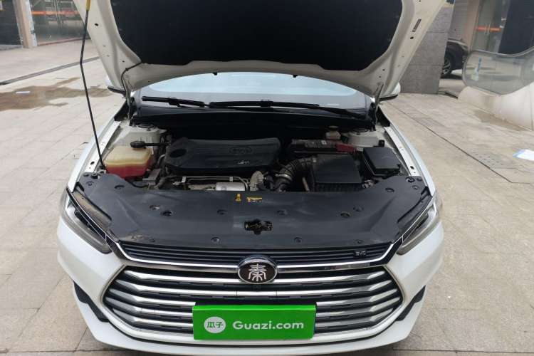 Used BYD Qin Pro 2018 1.5TI Automatic Smart Connect Fendong Model Engine Bay