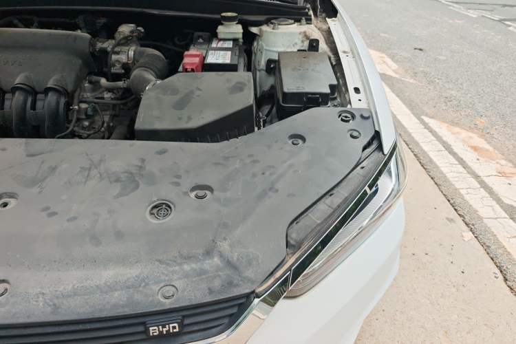 Used BYD Qin Pro 2018 1.5L Manual SmartConnect Sharp Edition Engine Bay Left