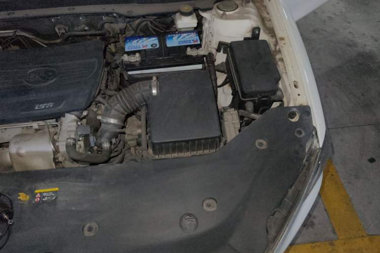 Used BYD Qin Pro 2018 1.5TI Automatic Smart Connect Fendong Model Engine Bay Left