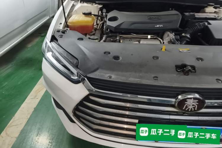 Used BYD Qin Pro 2018 1.5TI Automatic Smart Connect Fendong Model Engine Bay Right