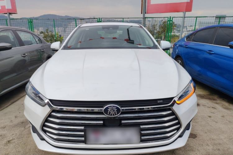 Used BYD Qin Pro 2018 1.5TI Automatic Smart Connect Luxe Model Exterior 1