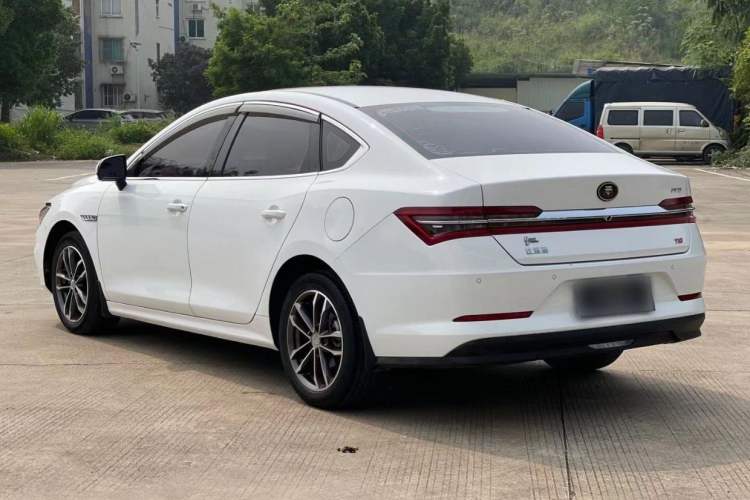 Used BYD Qin Pro 2018 1.5TI Automatic Smart Connect Luxury Edition Exterior 2