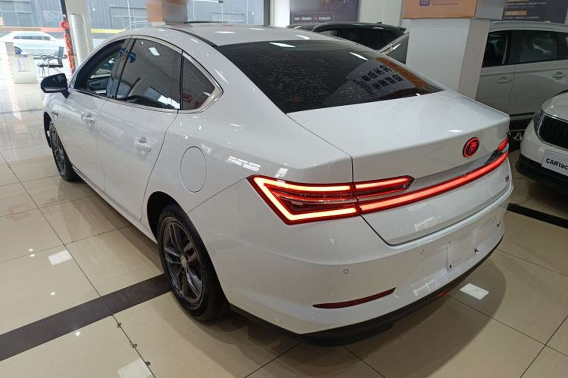 Used BYD Qin Pro 2018 1.5TI Automatic Smart Connect Fendong Model Exterior 2