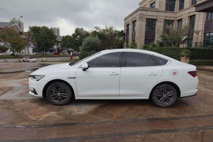 Used BYD Qin Pro 2018 1.5TI Automatic Smart Connect Fendong Model Exterior 3