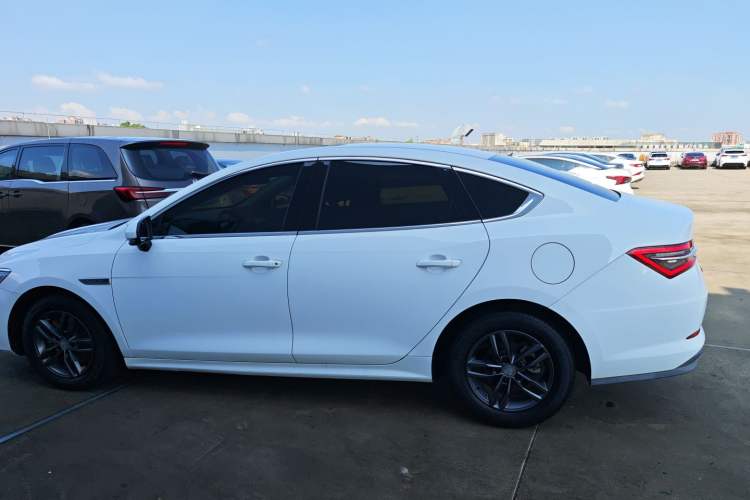 Used BYD Qin Pro 2018 1.5TI Automatic Smart Connect Fendong Model Exterior 3