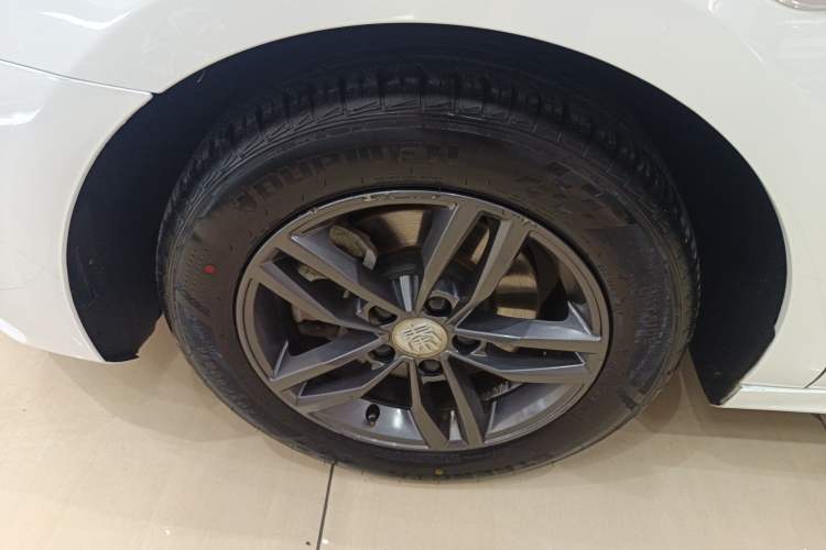 Used BYD Qin Pro 2018 1.5TI Automatic Smart Connect Fendong Model Exterior 4