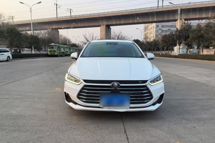 Used BYD Qin Pro 2018 1.5TI Automatic Smart Connect Luxury Edition Exterior 4