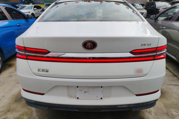 Used BYD Qin Pro 2018 1.5TI Automatic Smart Connect Luxe Model Exterior 4