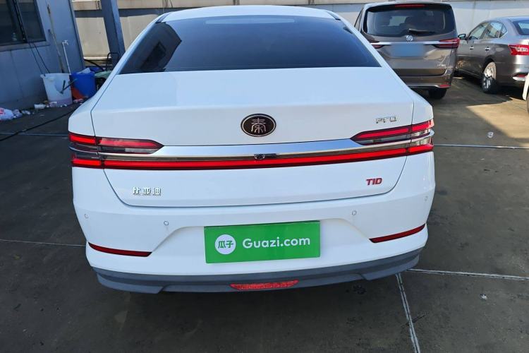 Used BYD Qin Pro 2018 1.5TI Automatic Smart Connect Fendong Model Exterior 4
