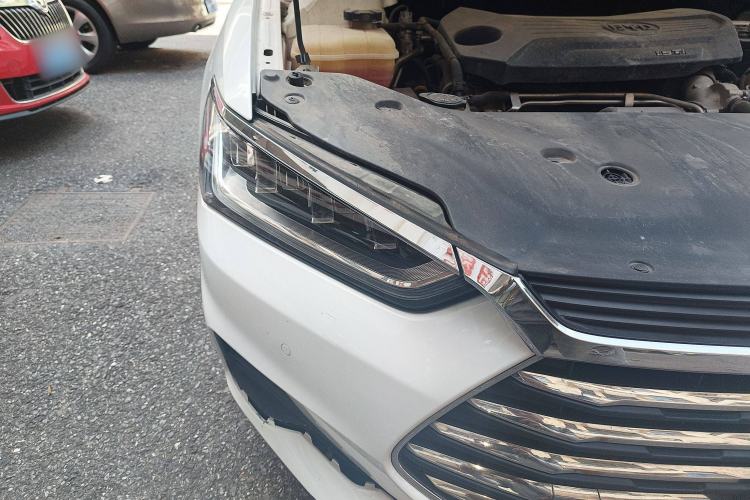 Used BYD Qin Pro 2018 1.5TI Automatic Smart Connect Luxe Model Exterior 6