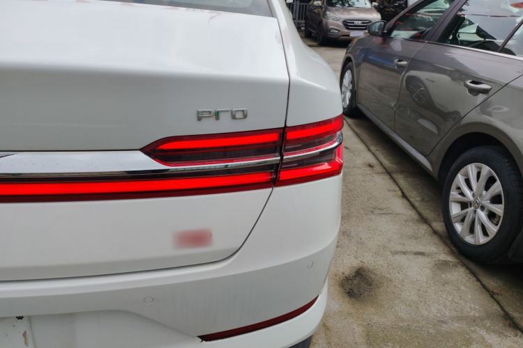 Used BYD Qin Pro 2018 1.5TI Automatic Smart Connect Luxe Model Exterior 6