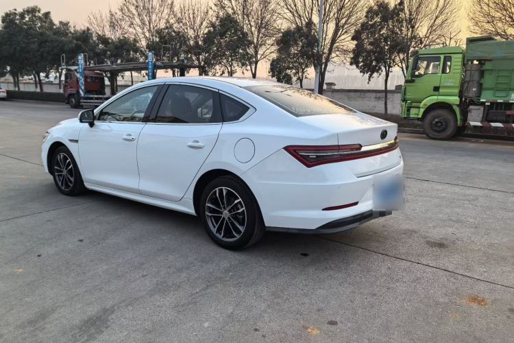 Used BYD Qin Pro 2018 1.5TI Automatic Smart Connect Luxury Edition Exterior 7