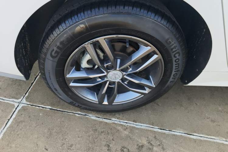 Used BYD Qin Pro 2018 1.5TI Automatic Smart Connect Fendong Model Exterior 8